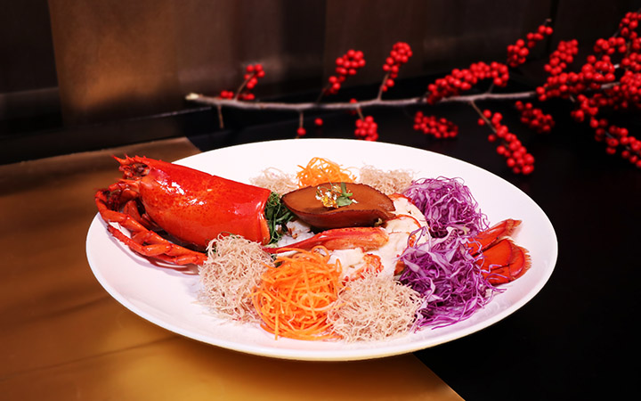 Shredded Abalone and Lobster with Assorted Vegetables in Sesame Sauce